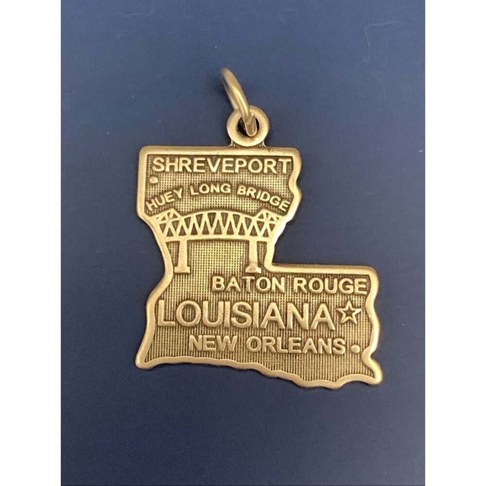 925 Louisiana State Sterling Silver Jewelry Charm #travel #New Orleans